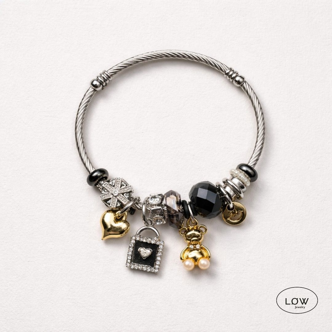 Teddy Heart Charm Bracelet Silver fra LØW Jewelry charms armbånd ferdig fylt