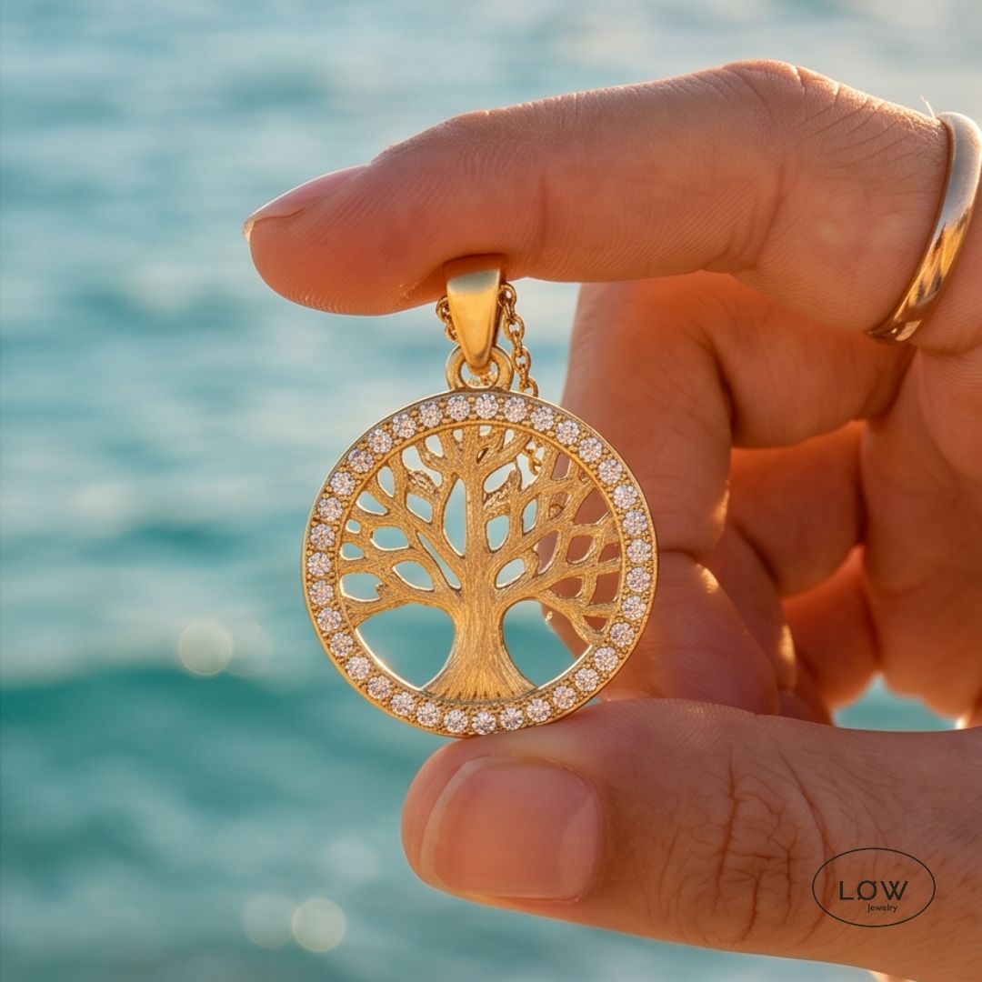 Tree of Life Zircon Necklace Gold fra LØW Jewelry