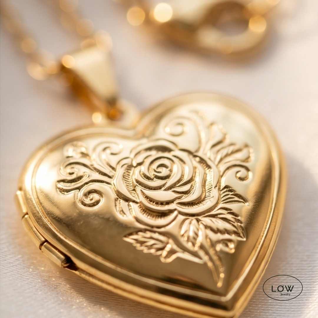 Vintage Floral Heart Locket Necklace Gold