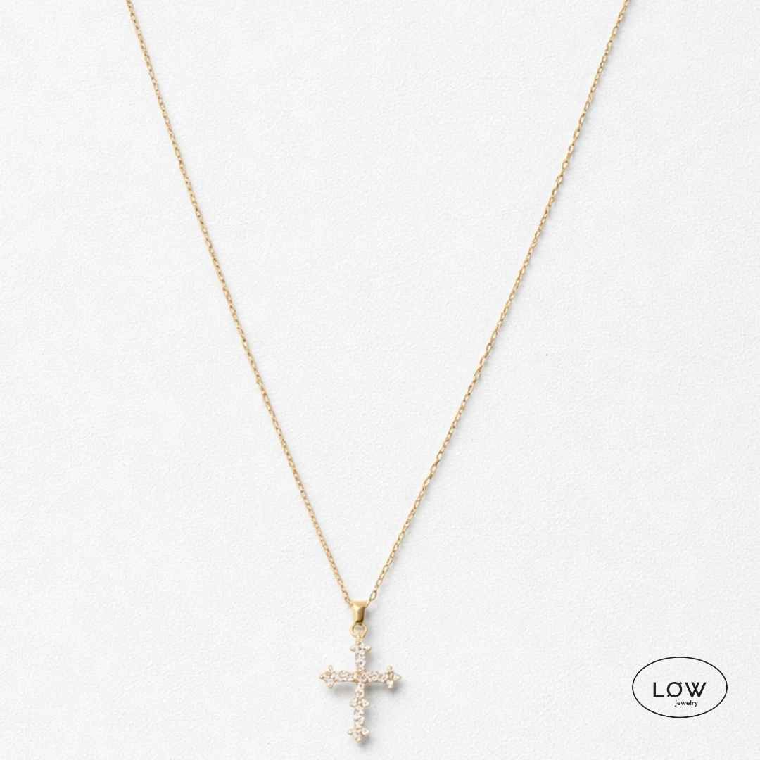 Vintage Romance Cross Necklace Gold halssmykke med kors LØW Jewelry