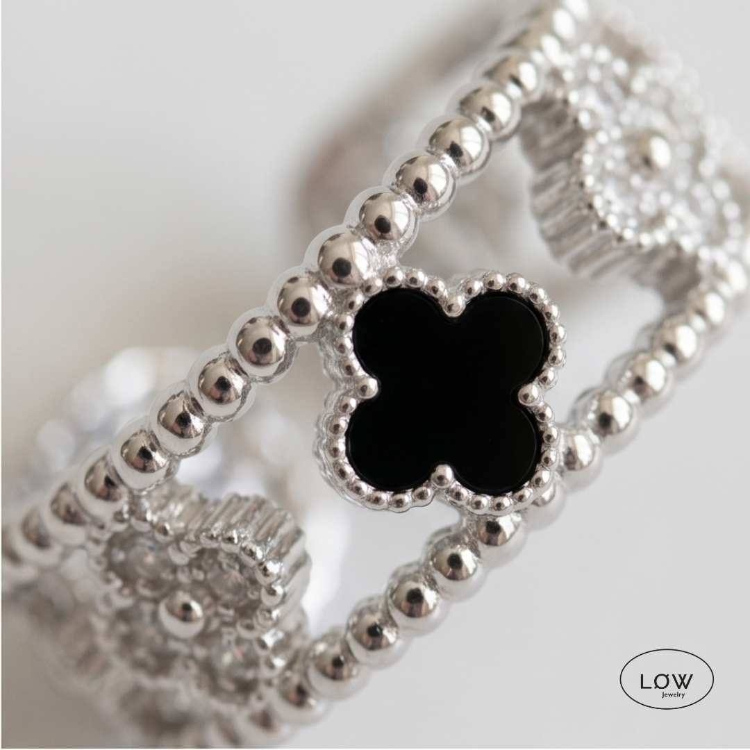 Vintage Clover Open Ring Silver fra LØW Jewelry justerbar ring