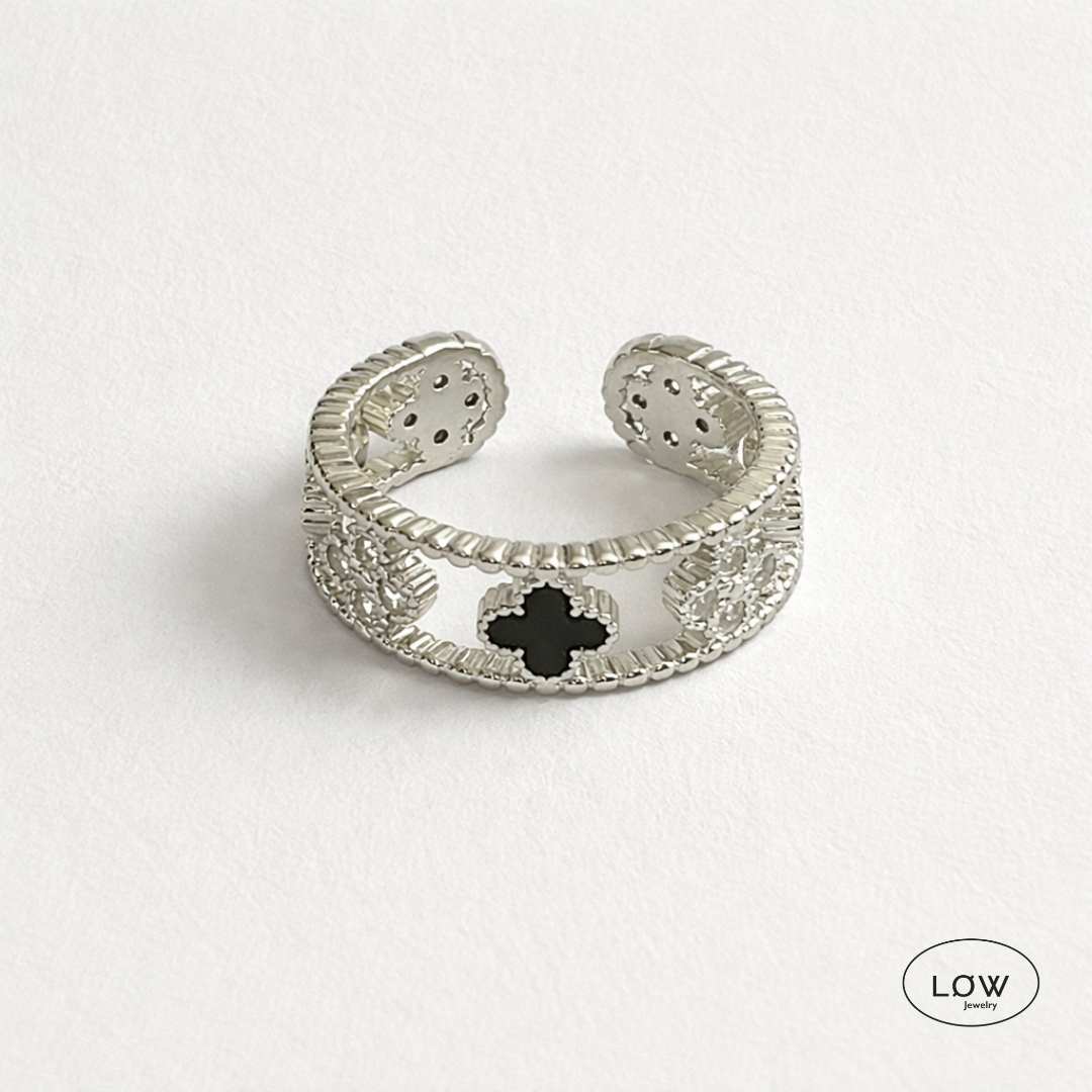 Vintage Clover Open Ring Silver fra LØW Jewelry justerbar ring